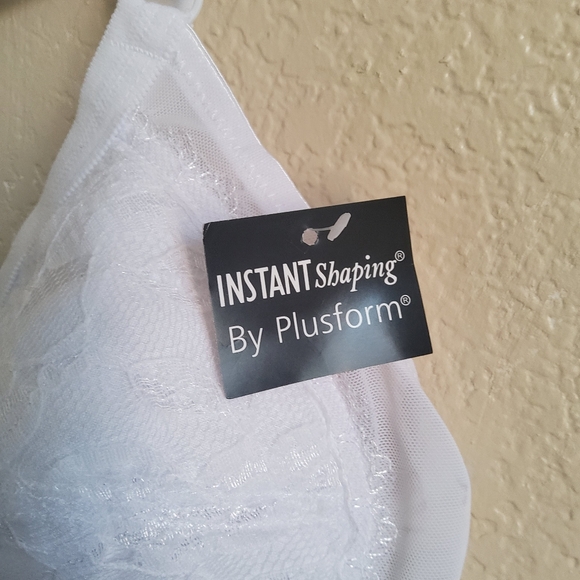 Instant Shaping By Plusform Wireless Unpadded Full Coverage Lace Bra 36A - Picture 6 of 7